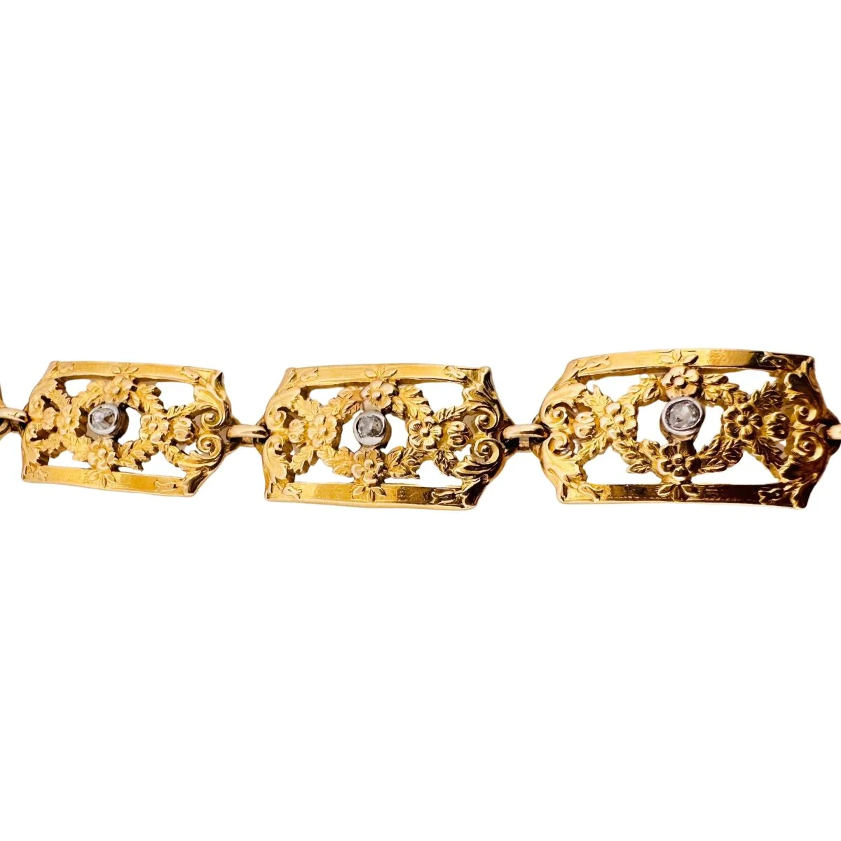Bracelet en or jaune à maillons rectangulaires et diamants - Image 2