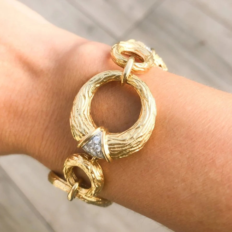 Bracelet en or jaune et diamants de la maison Boucheron - Image 2
