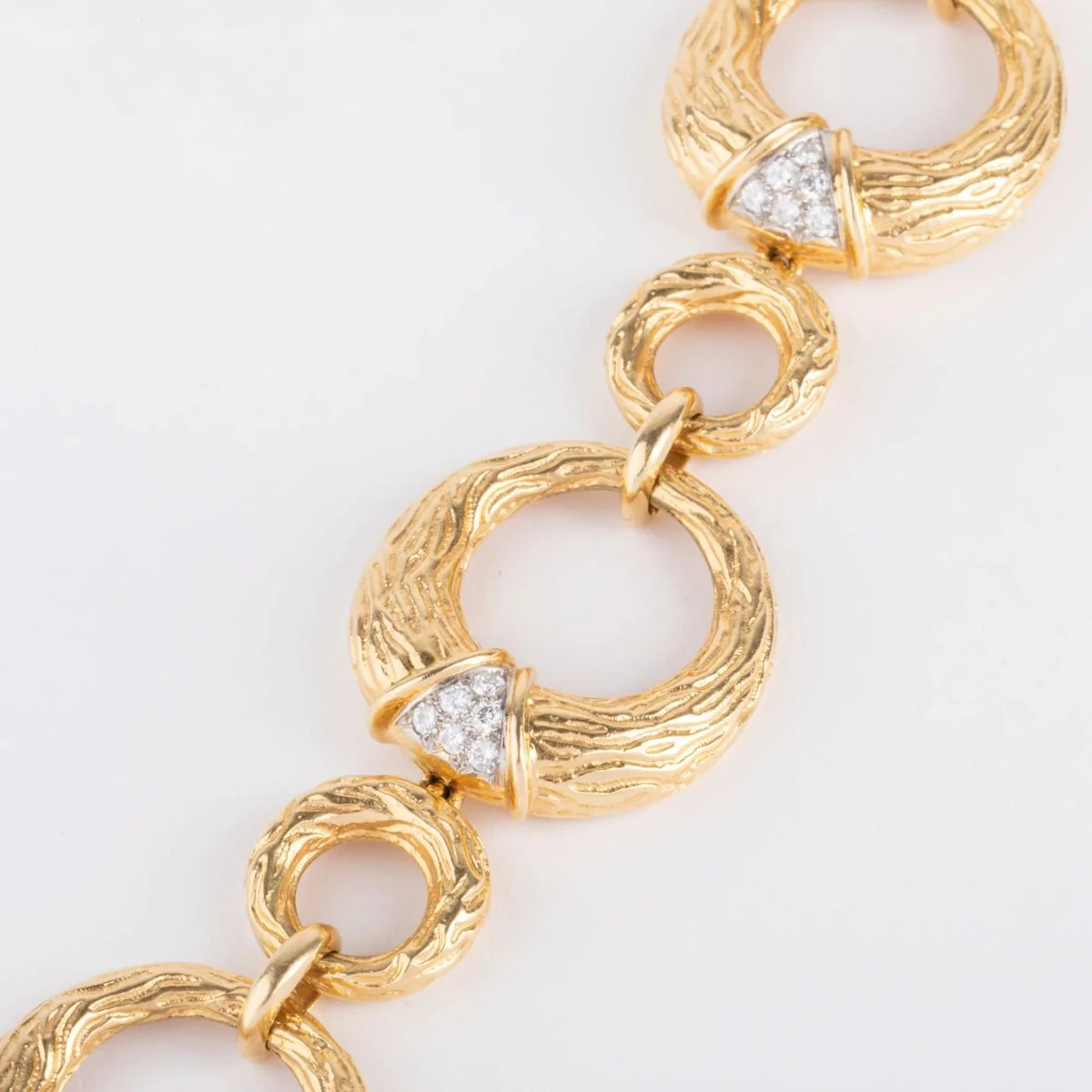 Bracelet en or jaune et diamants de la maison Boucheron - Image 4