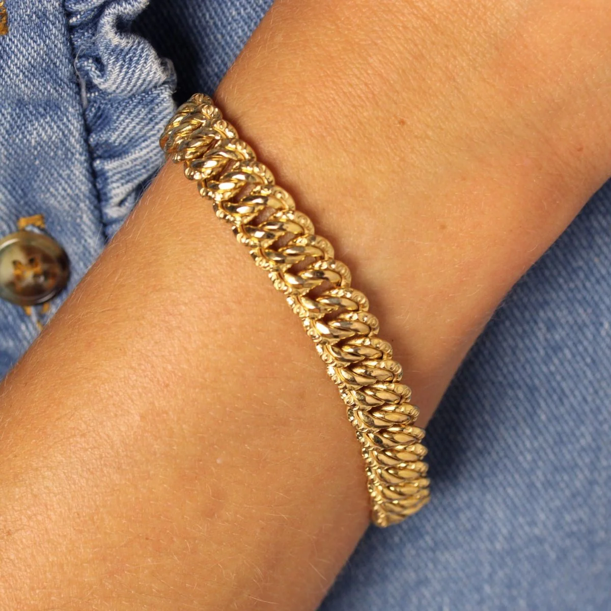 Bracelet gourmette maille ciselée en or jaune - Image 4