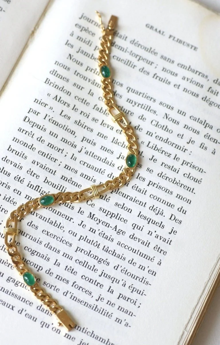 Bracelet gourmette or jaune et émeraudes