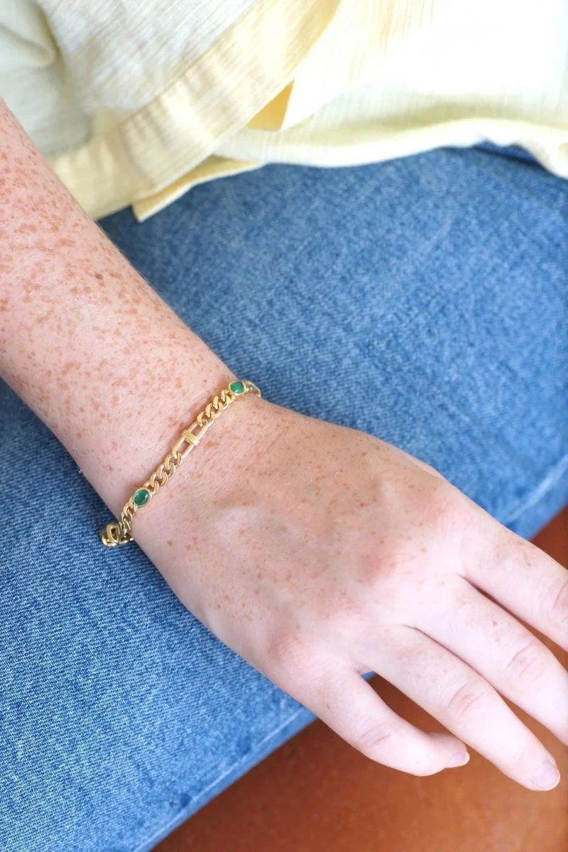 Bracelet gourmette or jaune et émeraudes - Image 5