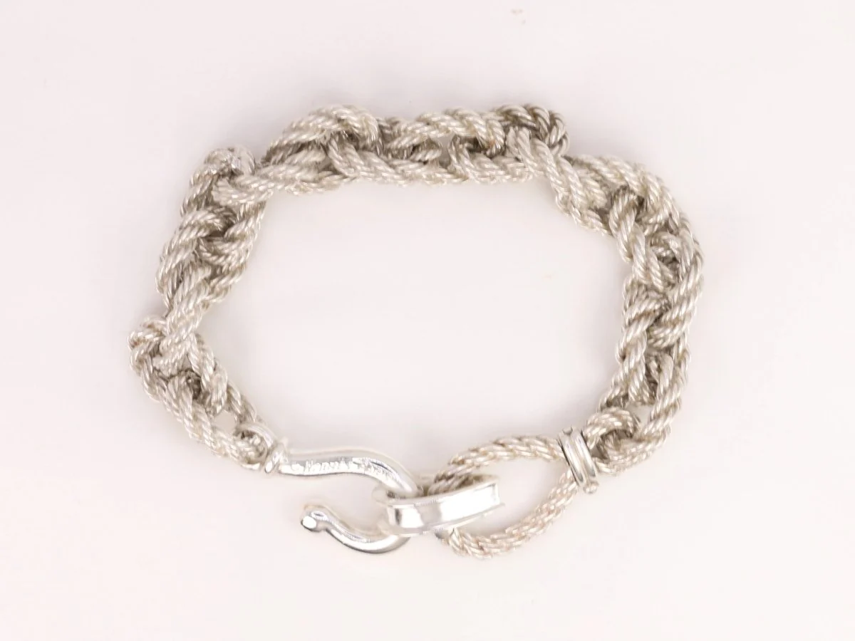 Bracelet Hermès vintage en argent par Gaëtan de Percin - Image 6
