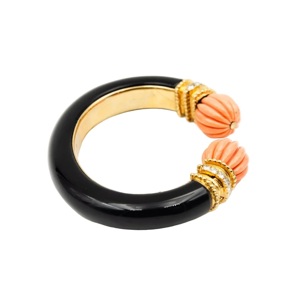 Bracelet Jonc BOUCHERON en or jaune, corail, onyx et diamants - Image 4