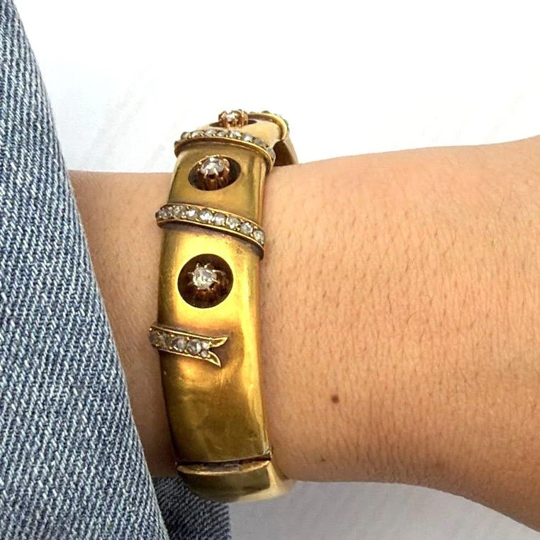 Bracelet Jonc en or jaune et diamants - Image 2