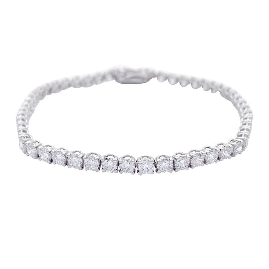 Bracelet ligne diamants en or blanc