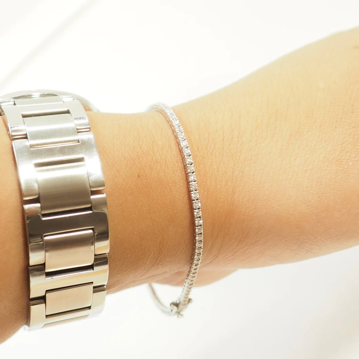 Bracelet Ligne en or blanc et diamants - Image 2