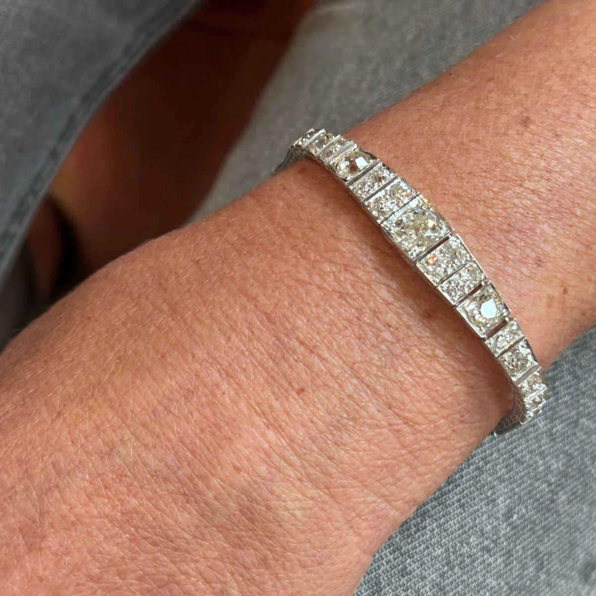 Bracelet Ligne en platine et diamants - Image 2