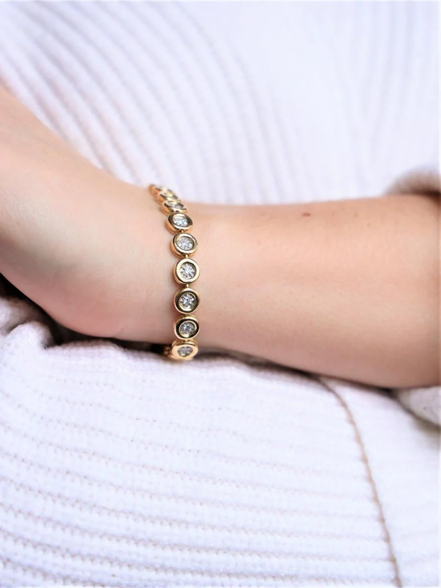 Bracelet Maille en or jaune et diamants - Image 3