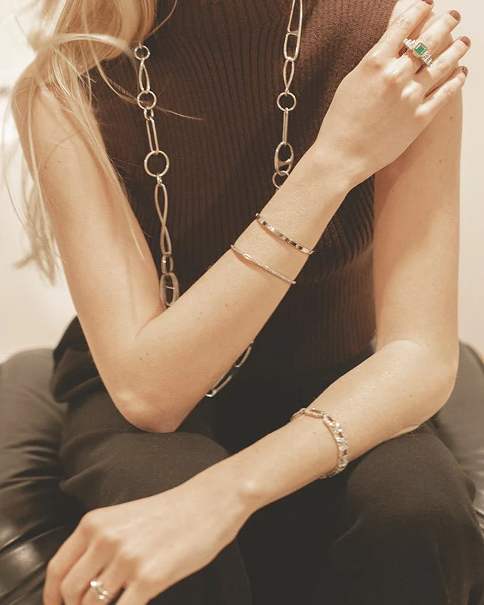 Bracelet "Love" CARTIER en or gris, petit modèle, 10 diamants - Image 2