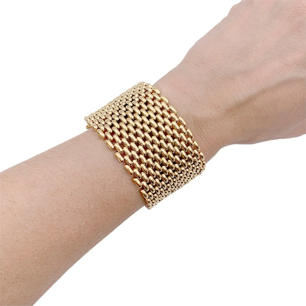 Bracelet Manchette maille résille en or jaune - Image 5