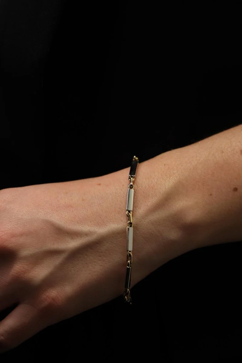Bracelet Maille alternée en ors jaune et blanc - Image 3