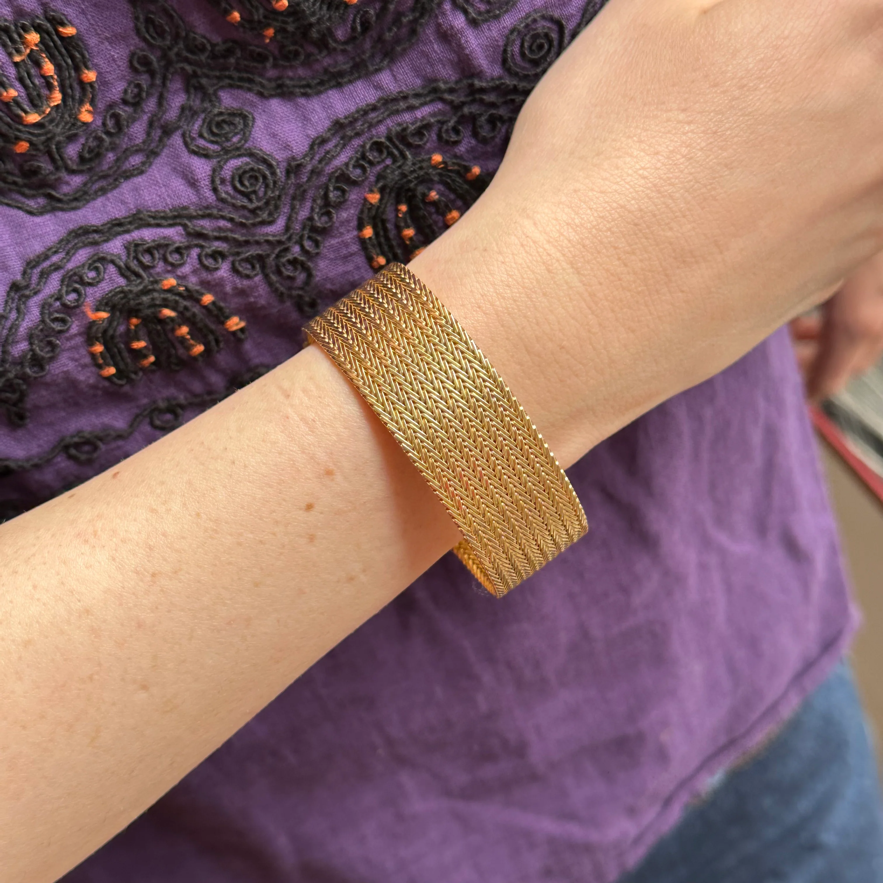 Bracelet Manchette en or jaune - Image 19