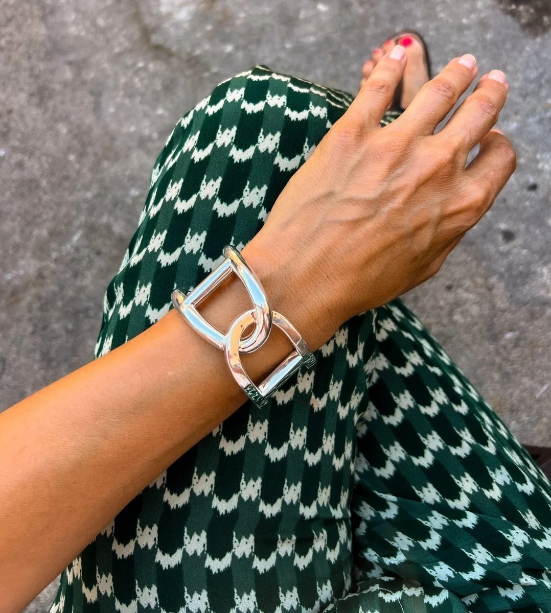 Bracelet jonc  en argent de la maison Hermès - Image 9