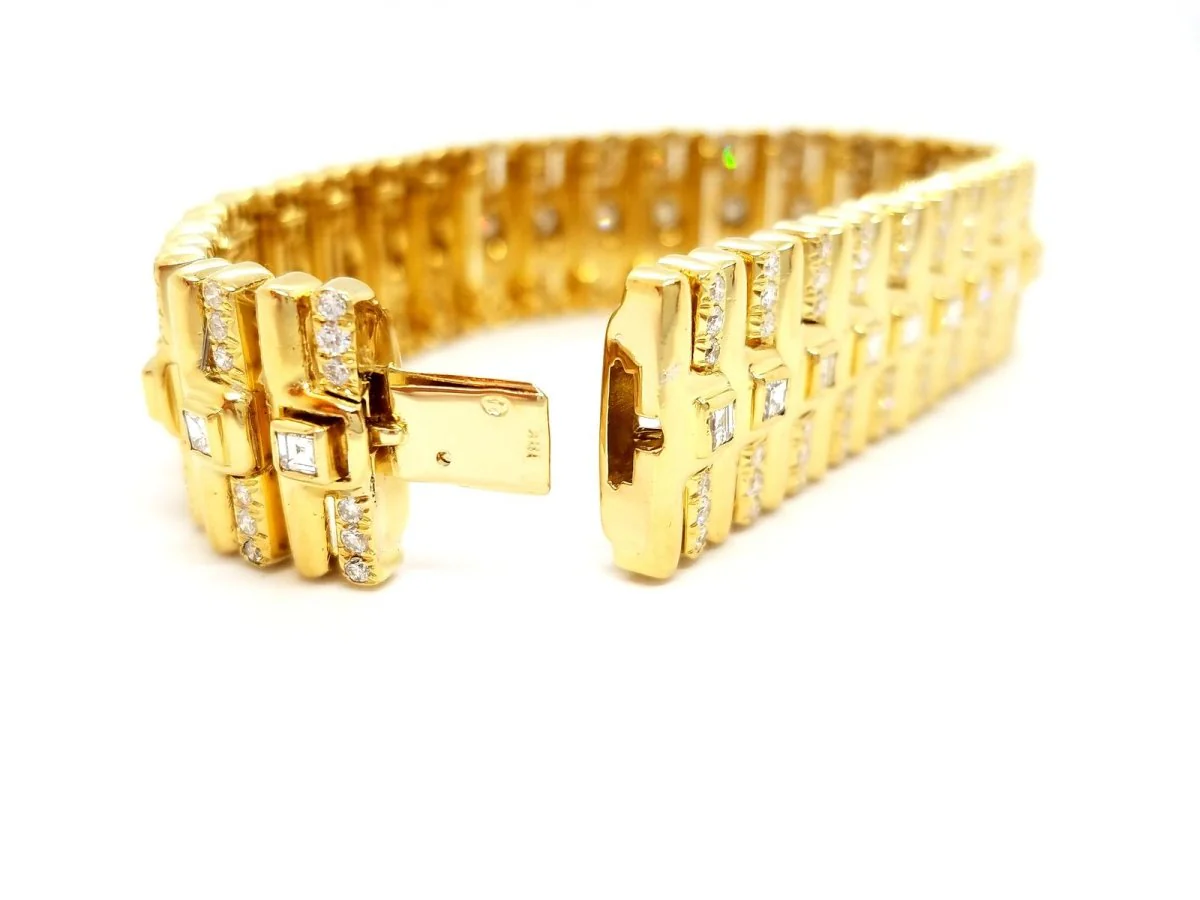 Bracelet Manchette en or jaune et en diamants - Image 10