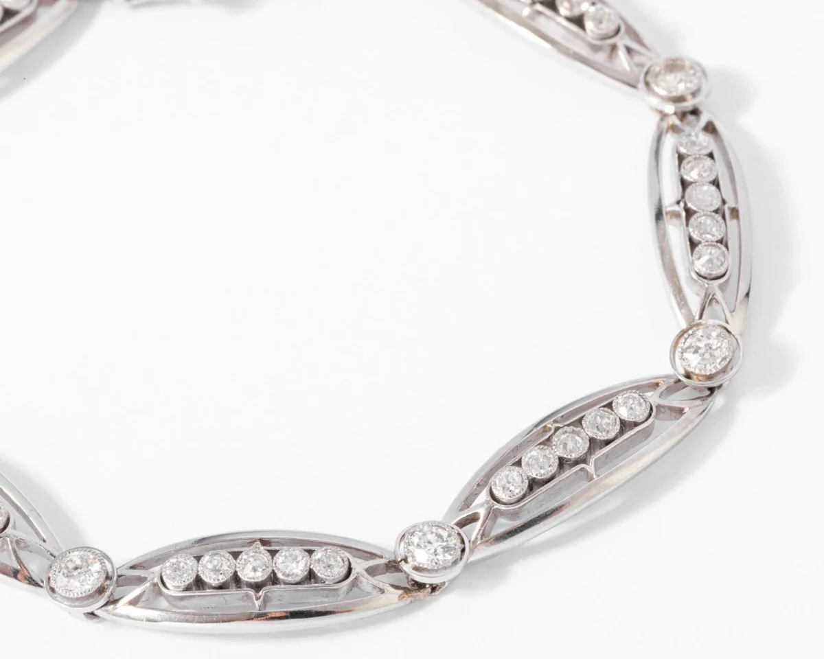 Bracelet or platine et et diamant formant des maillons ovales - Image 3