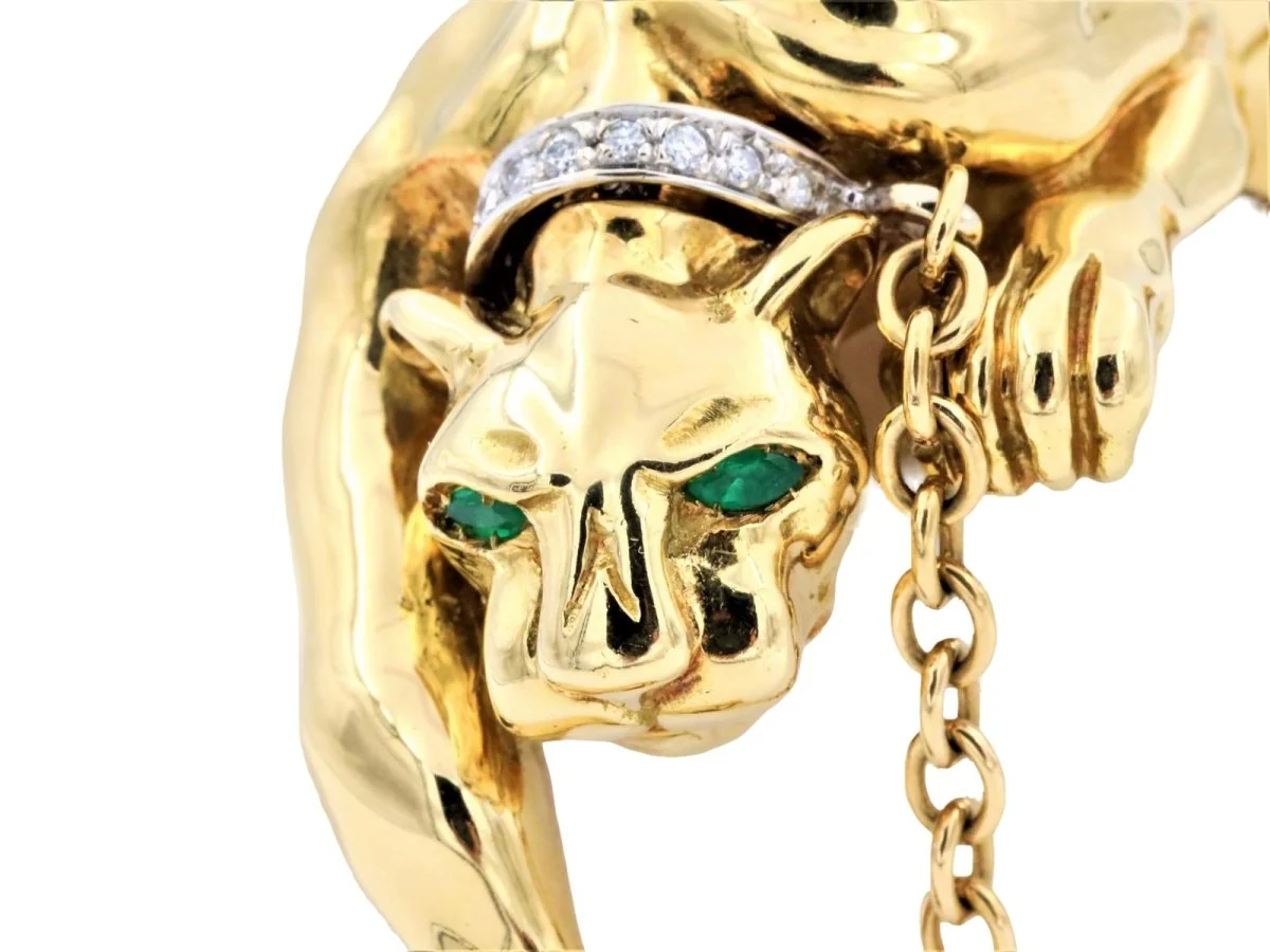 Bracelet Panthère en or jaune, or blanc, émeraudes et diamants - Image 2