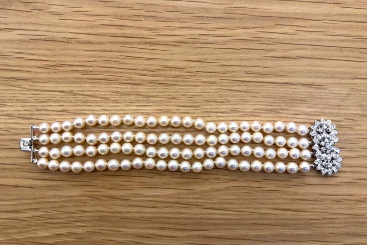 Bracelet perles de culture en or jaune et diamants - Image 4