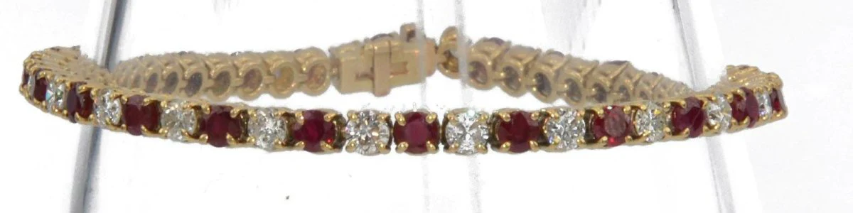 Bracelet rivière en or jaune diamants et rubis