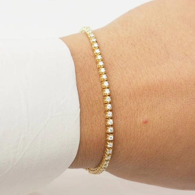 Bracelet Ligne en or jaune et diamants - Image 2