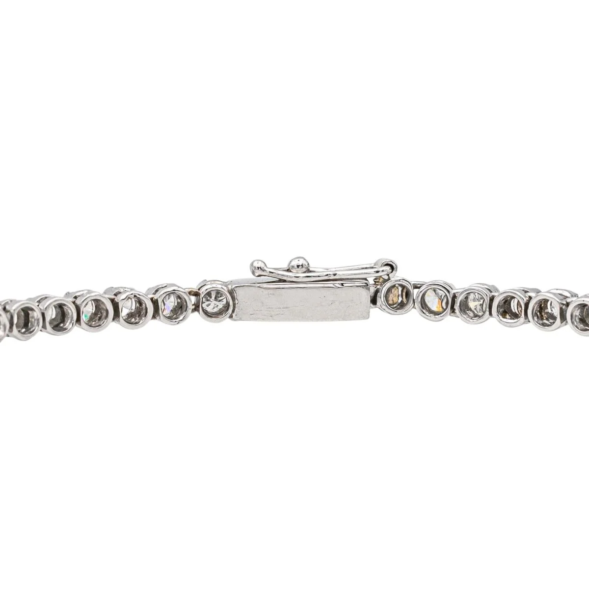 Bracelet Ligne en or blanc et diamants - Image 6