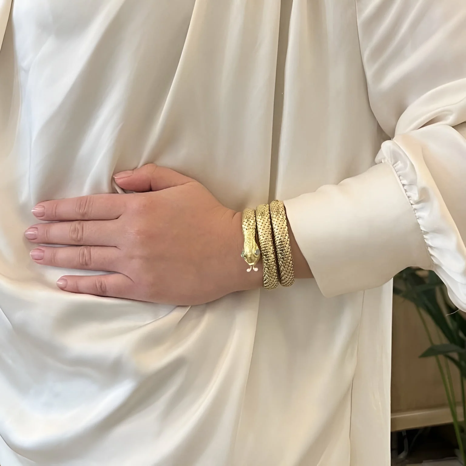 Bracelet serpent en or jaune 18k - Image 2