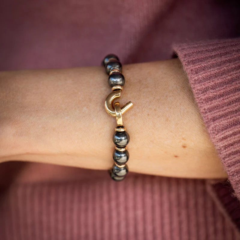 Bracelet Souple CARTIER en or jaune et hématite - Image 2