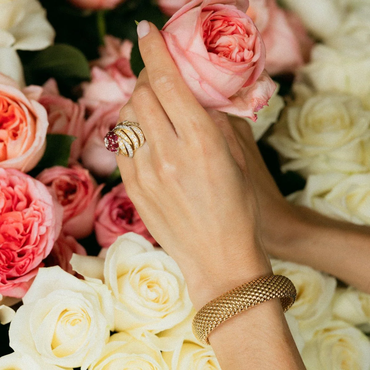 Bracelet Souple en or blanc et or jaune - Image 2
