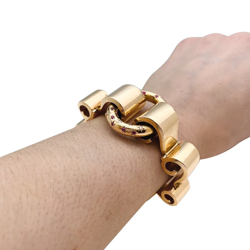 Bracelet Tank en or rose, diamants et pierres rouges - Image 2