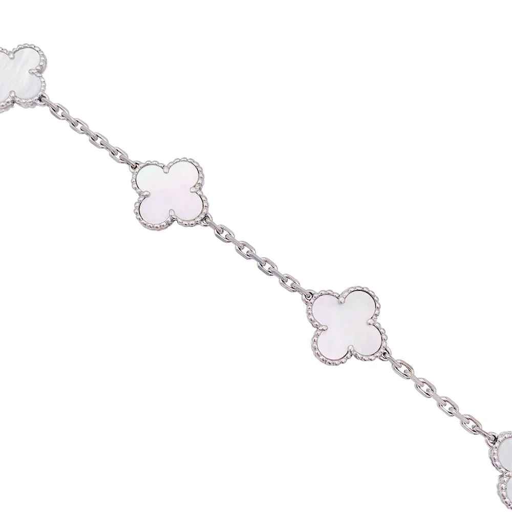Bracelet Van Cleef & Arpels, "Vintage Alhambra", en or blanc et nacre - Image 2