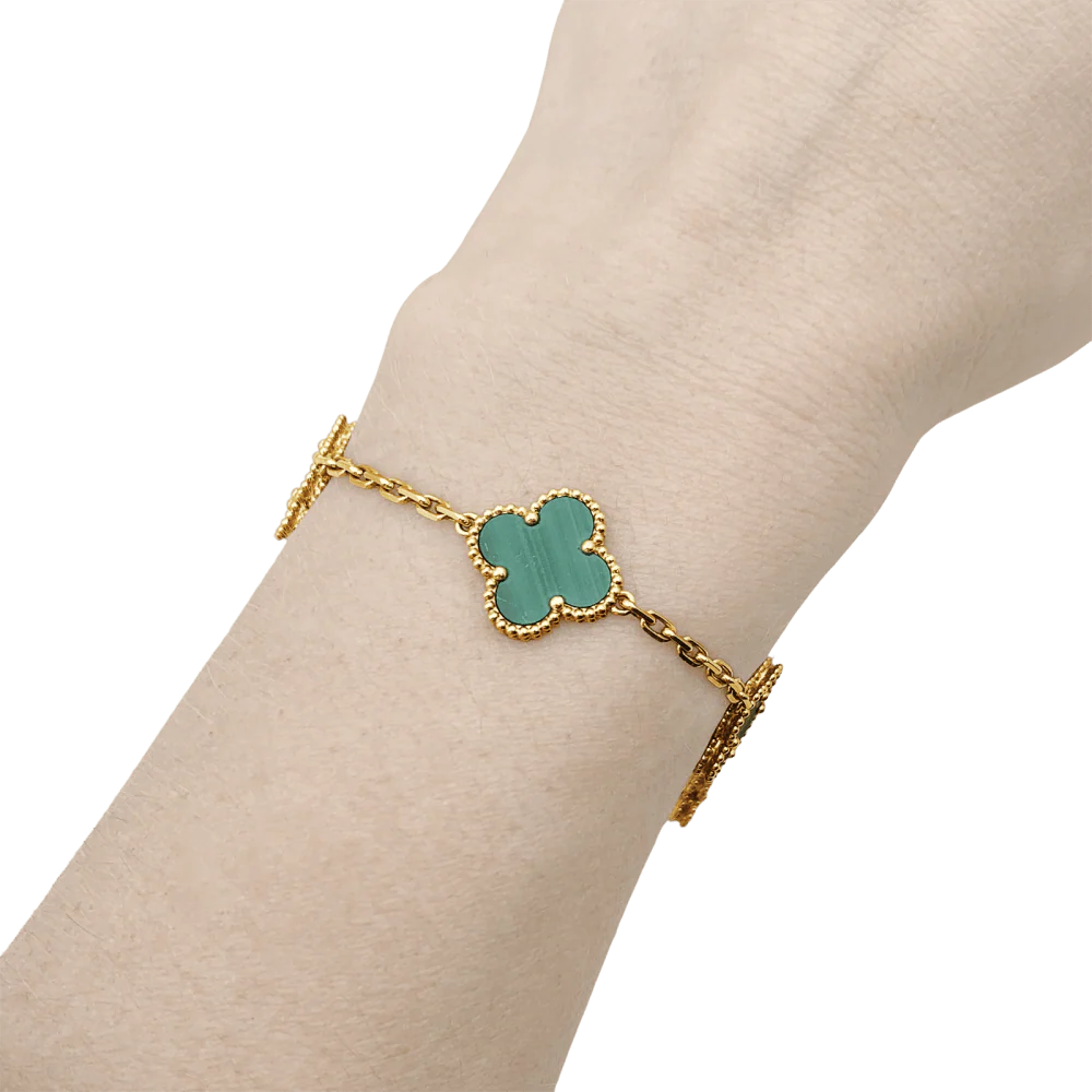 Bracelet Breloque VAN CLEEF & ARPELS "Vintage Alhambra" en or jaune et malachite - Image 2