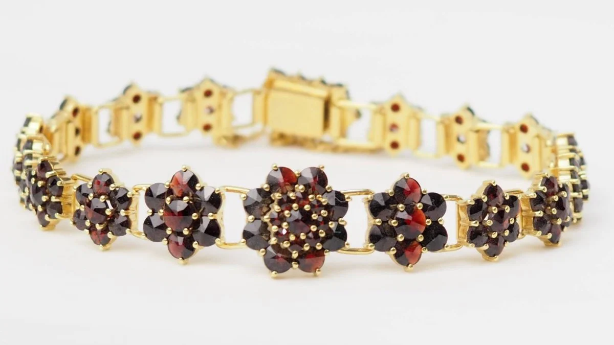 Bracelet vintage en or jaune et grenat - Image 2