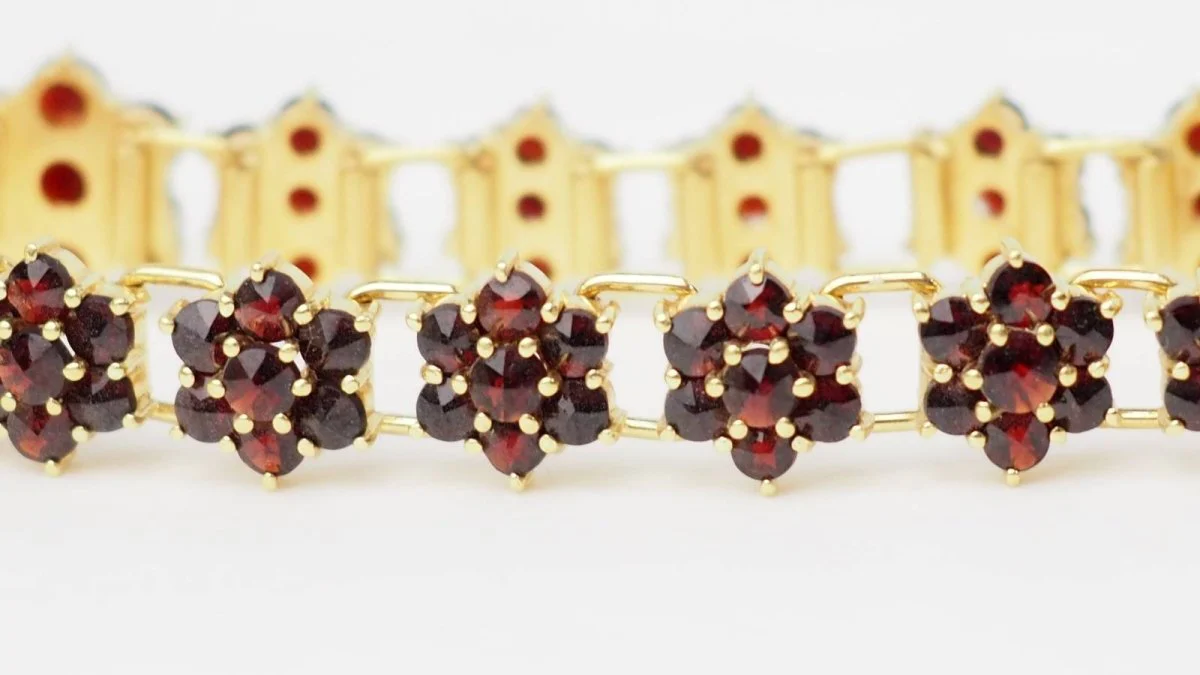 Bracelet vintage en or jaune et grenat - Image 3