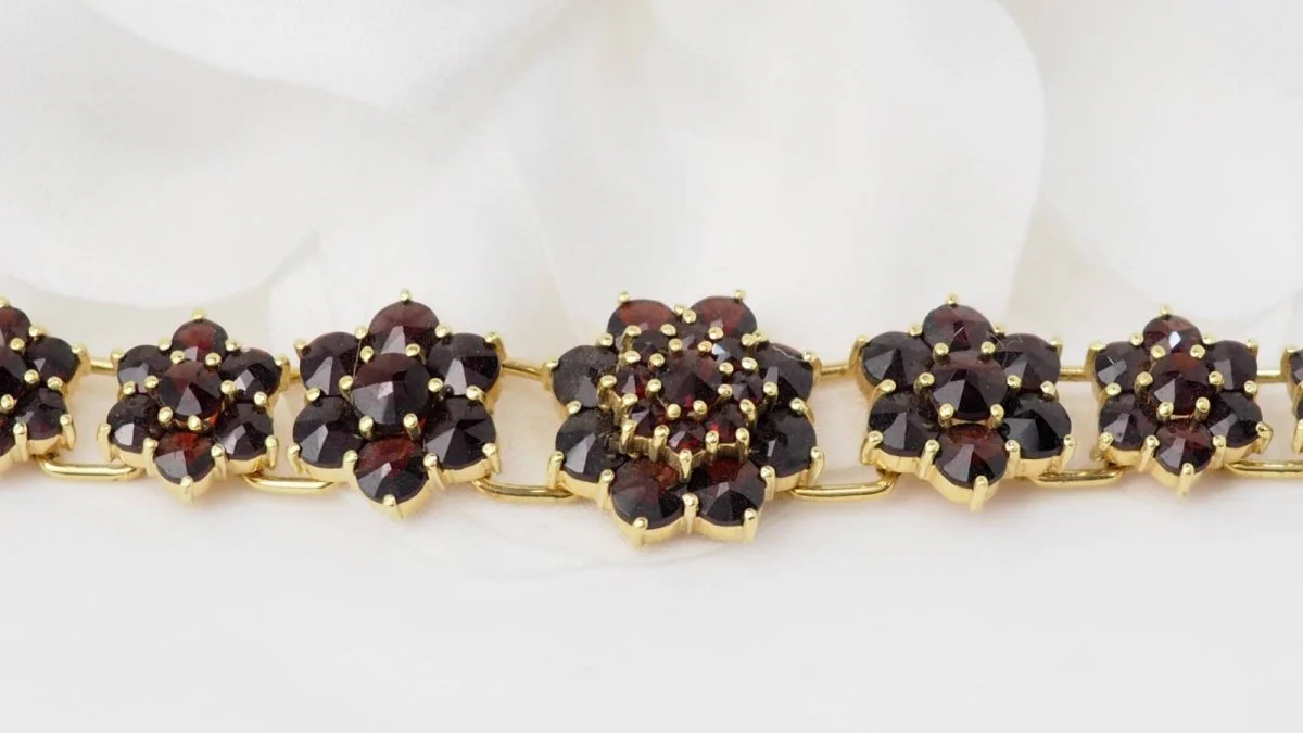 Bracelet vintage en or jaune et grenat - Image 4