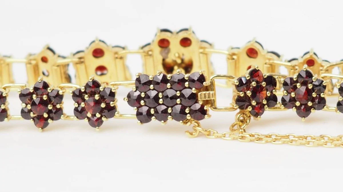 Bracelet vintage en or jaune et grenat - Image 7