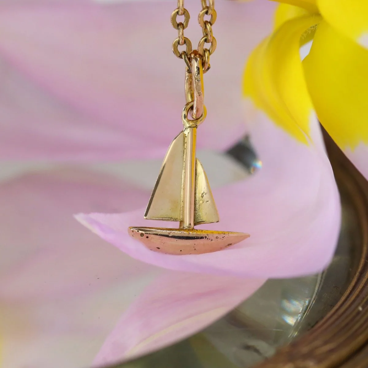 Pendentif voilier en or jaune - Image 3