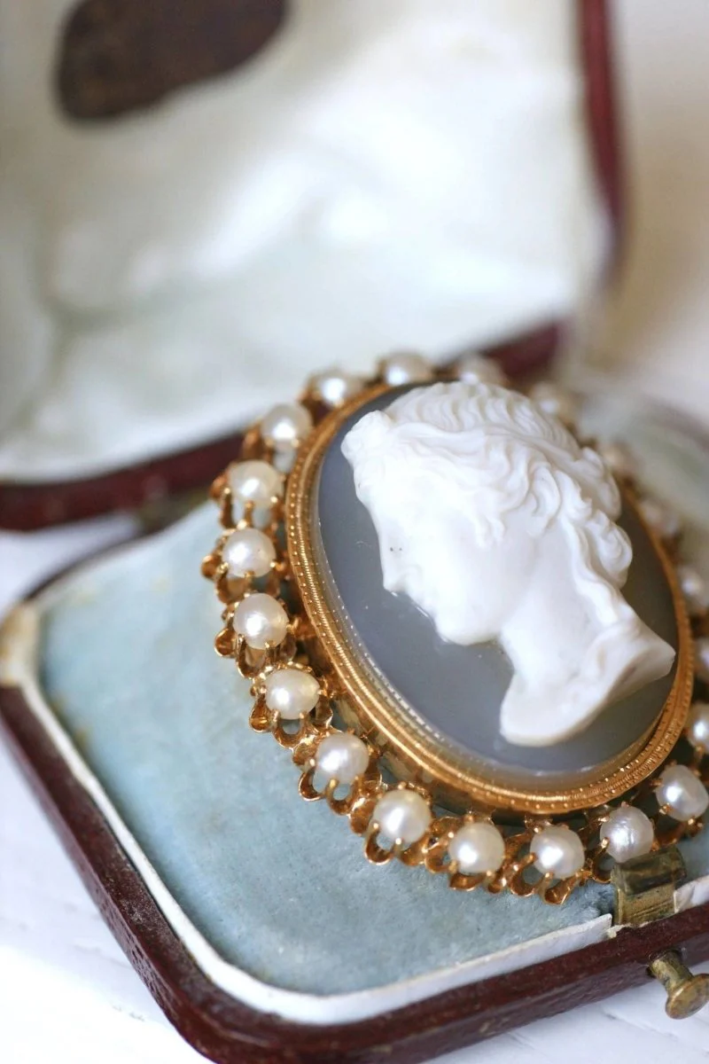 Broche camée agate et perles fines - Image 7