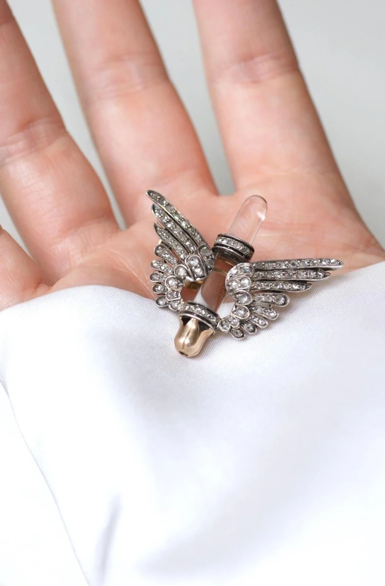 Broche Ancienne Ailes Diamants et Cristal de Roche - Image 8