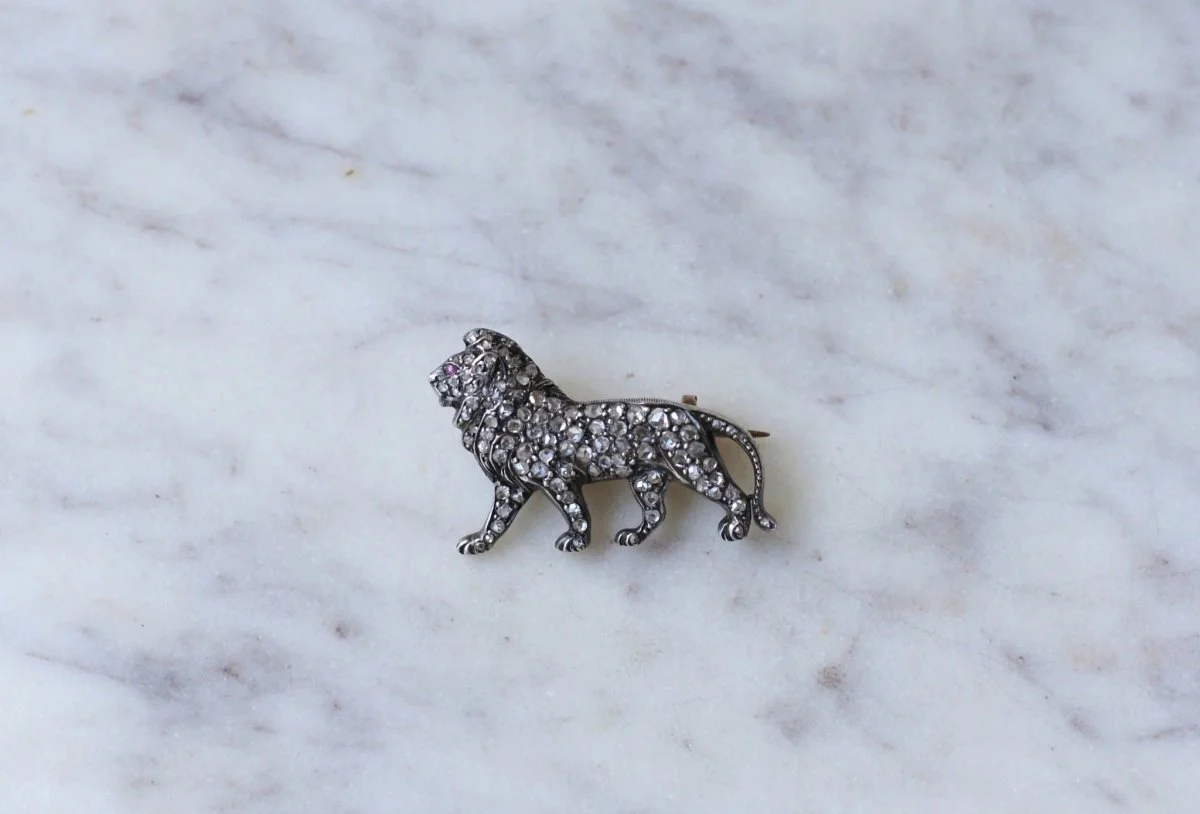 Broche Lion diamants - Image 2