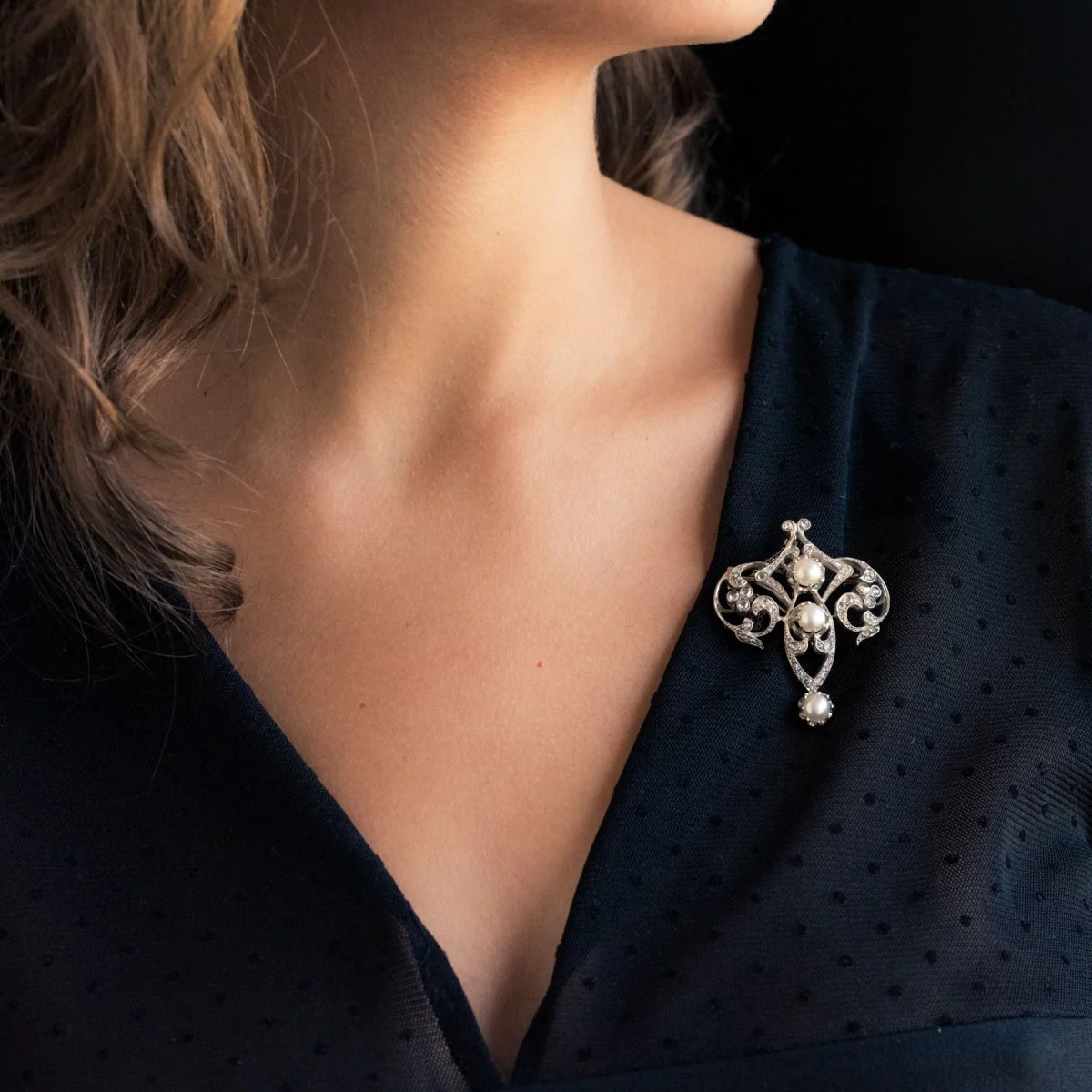 Broche Épingle en or jaune, argent, perles et diamants - Image 2
