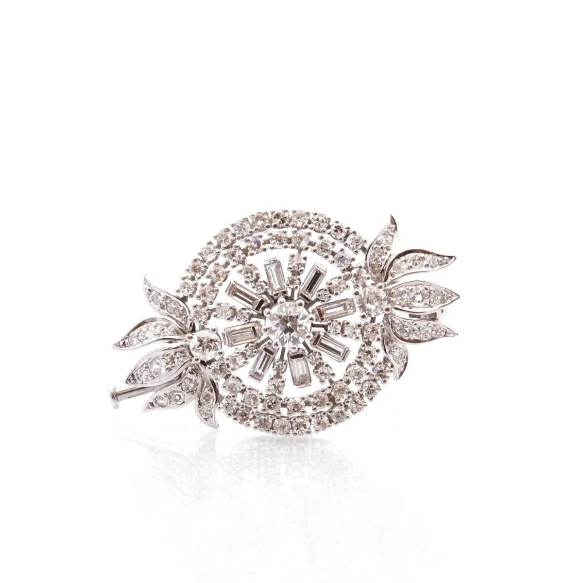 Broche Art Déco en platine et diamants