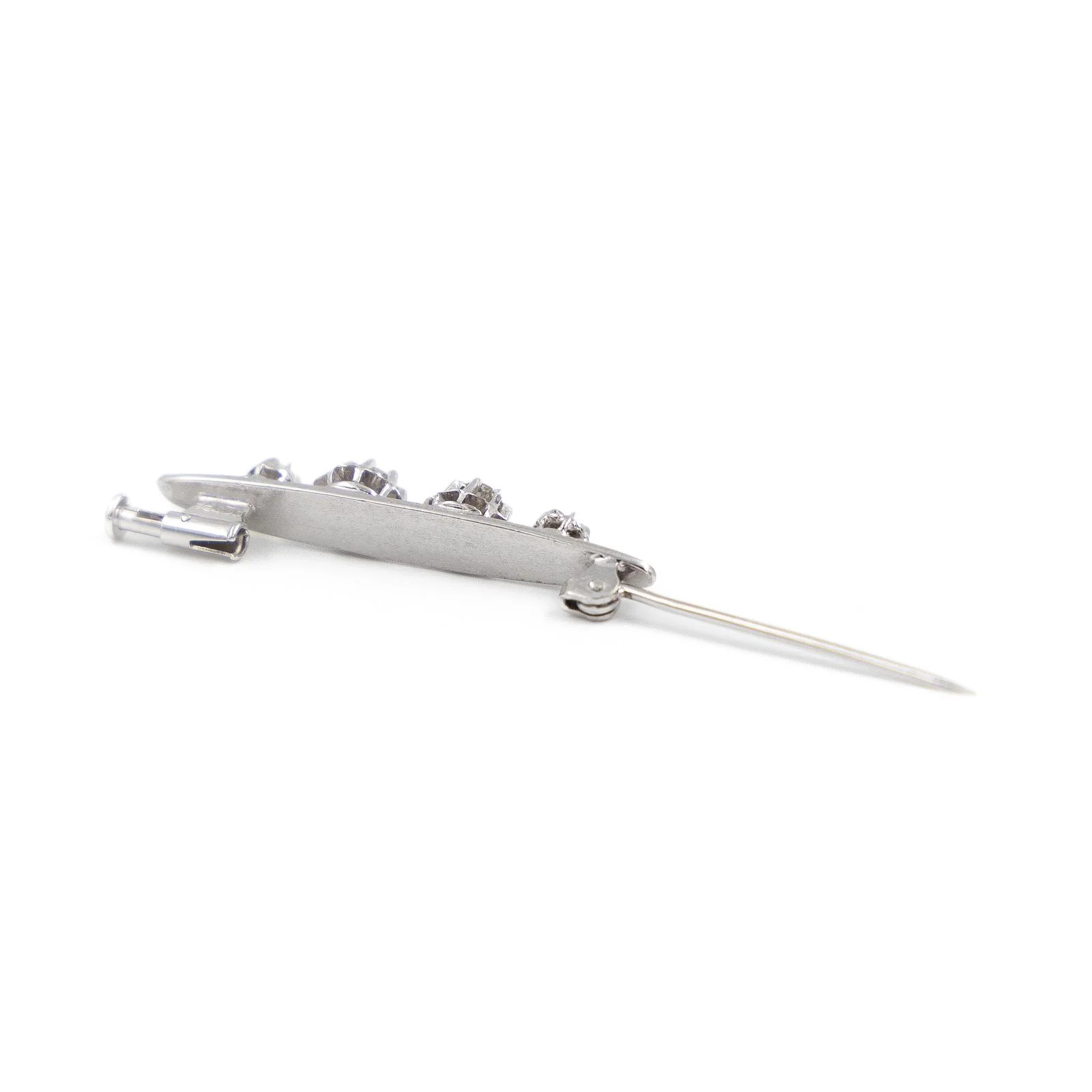 Broche Art déco en or blanc et diamants - Image 7