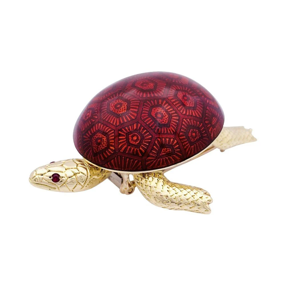 Broche BOUCHERON Tortue en or jaune, émail et rubis - Image 7