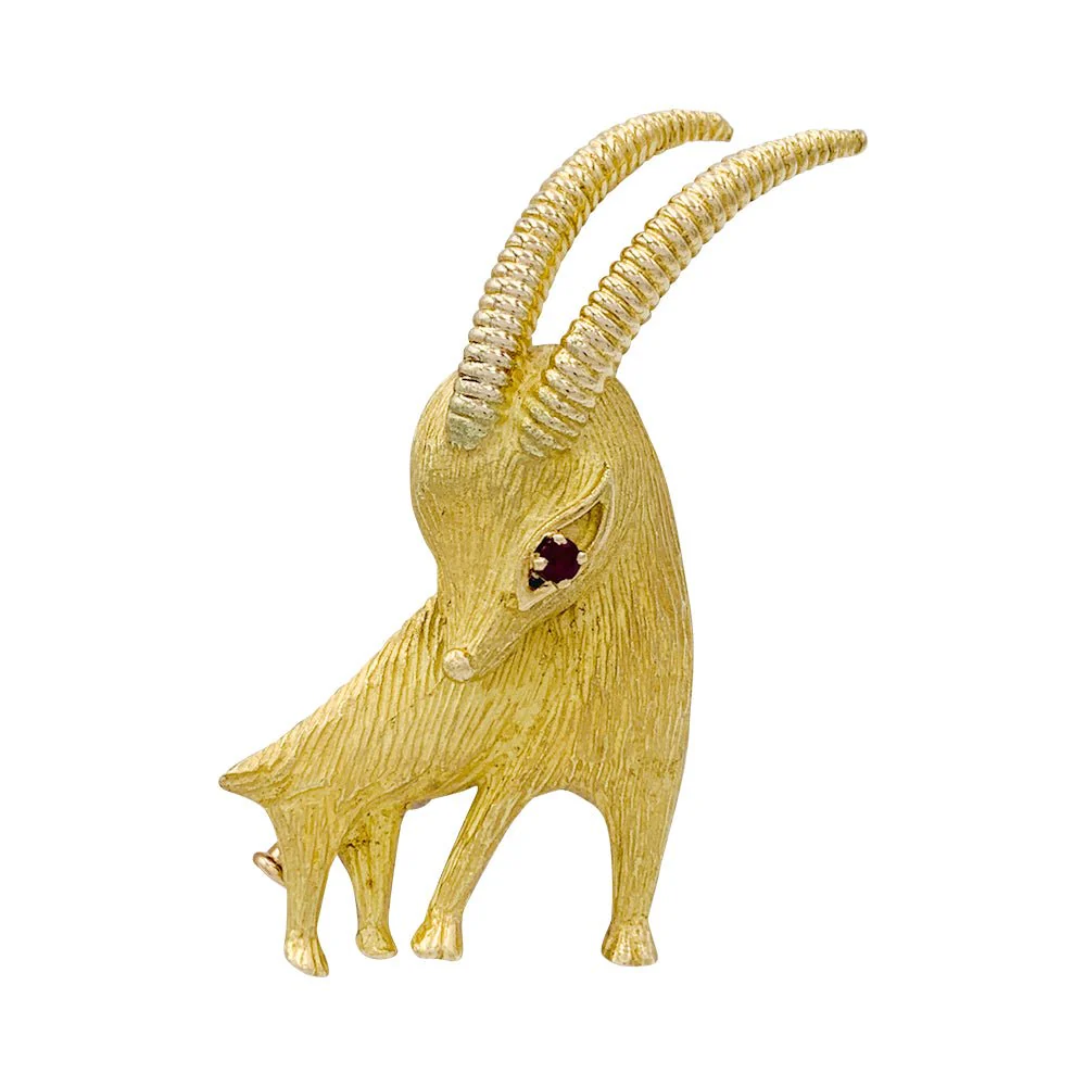 Broche "Bouquetin" en or jaune