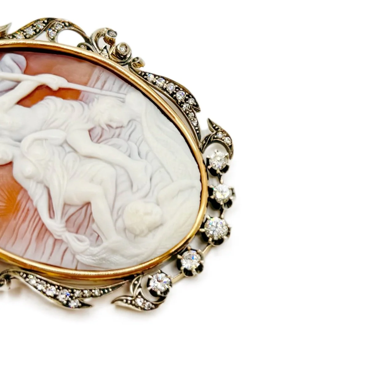 Broche camée en or gris et argent avec diamants - Image 3