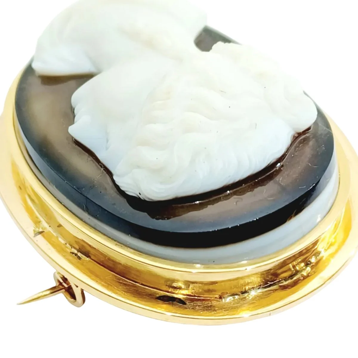 Broche Camée en or jaune et agate - Image 3