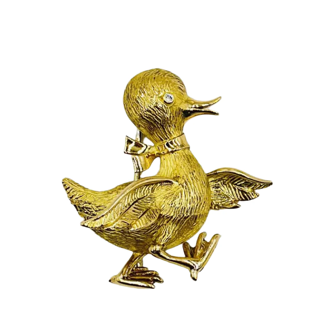 Broche BOUCHERON "Canard marchant"  en or jaune