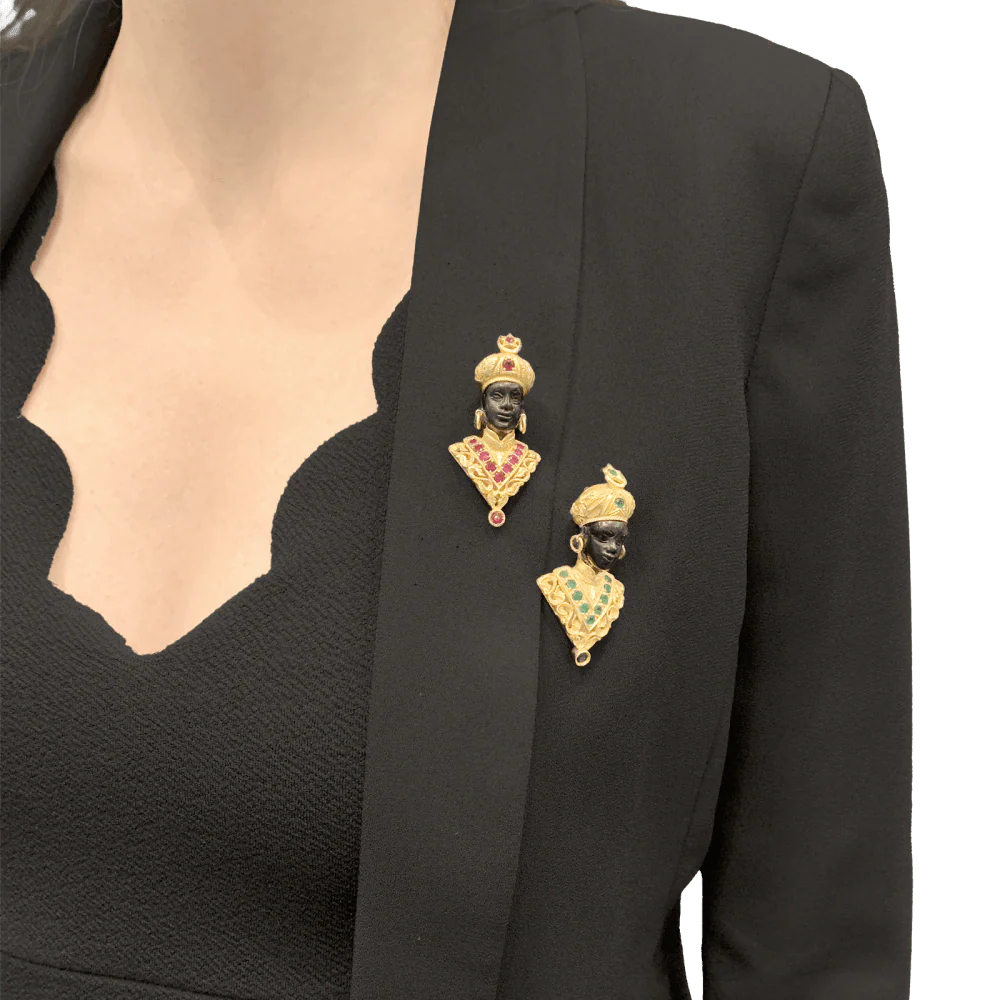 Broche Clip NARDI "Moretto" en or jaune, émeraudes et ébène - Image 2