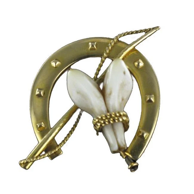 Broche en or jaune