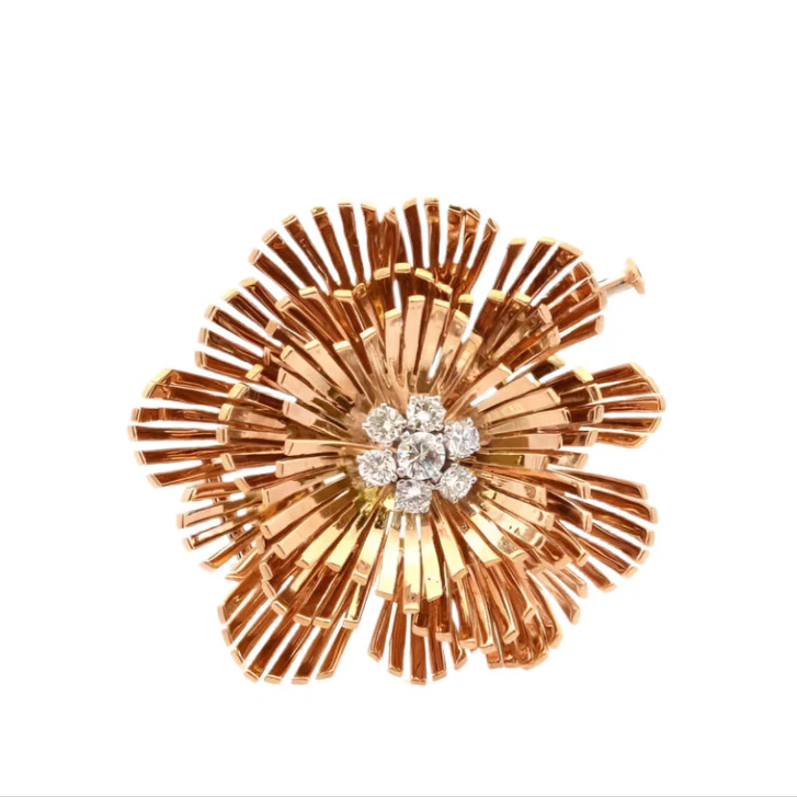 Broche en or jaune et diamants